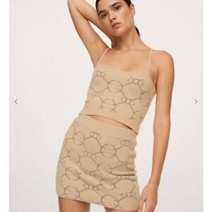 NWT MANGO Knitted top with geometric print, size XL